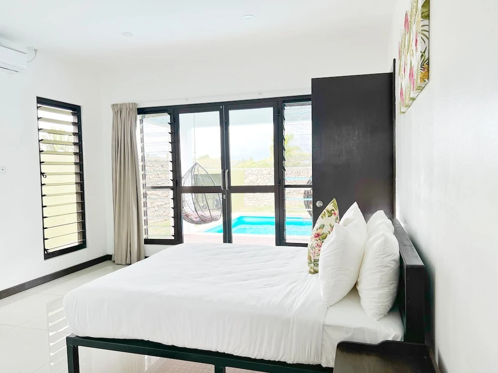Paradise Villas