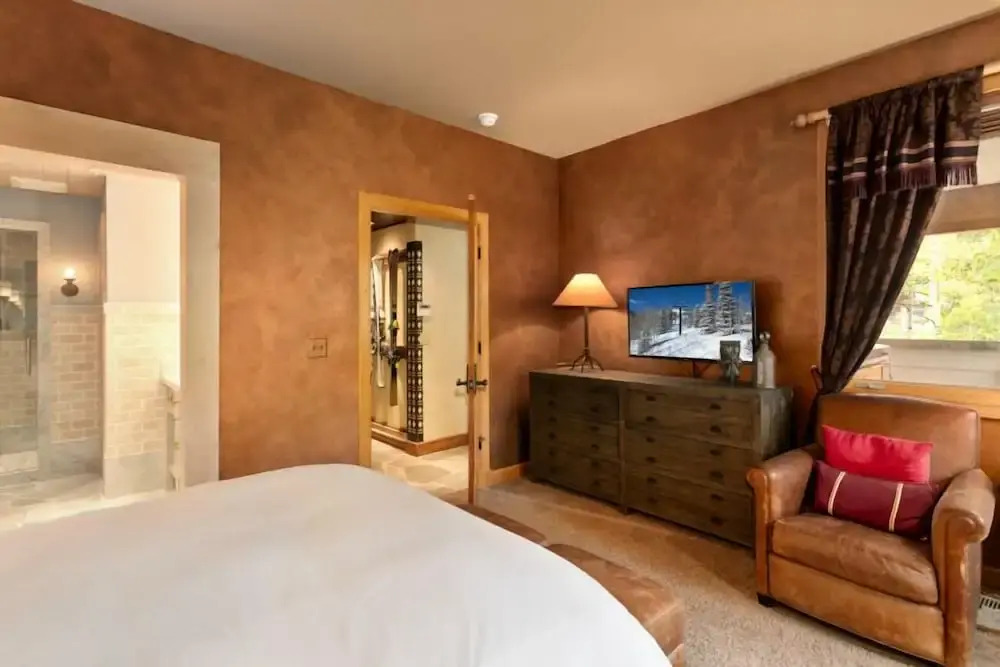 Trail's End Lodge - 4 Bedroom Condo Residence w/ Spa #13 by Deer Valley Resort