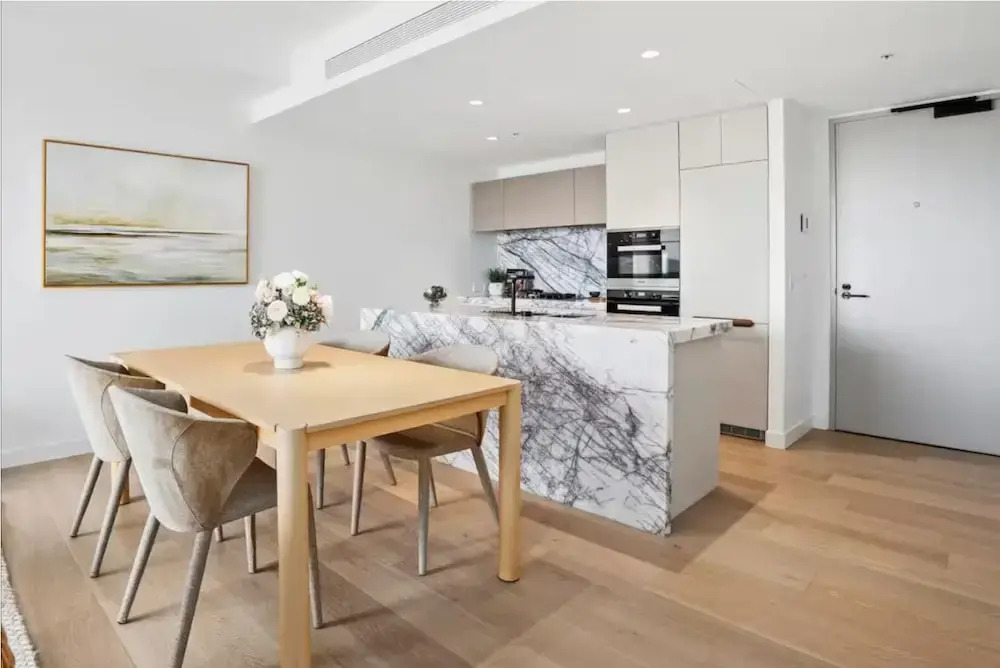 Jewel Residence Luxury Surfers Paradise Apartment With Shared Pool