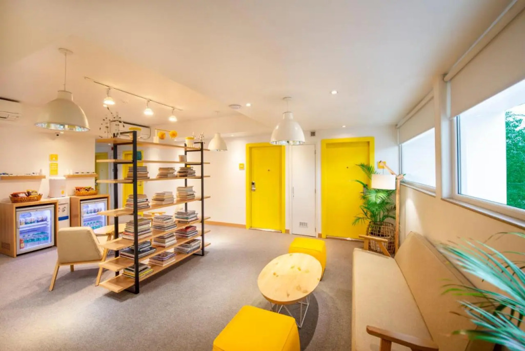 bloomrooms @ Janpath