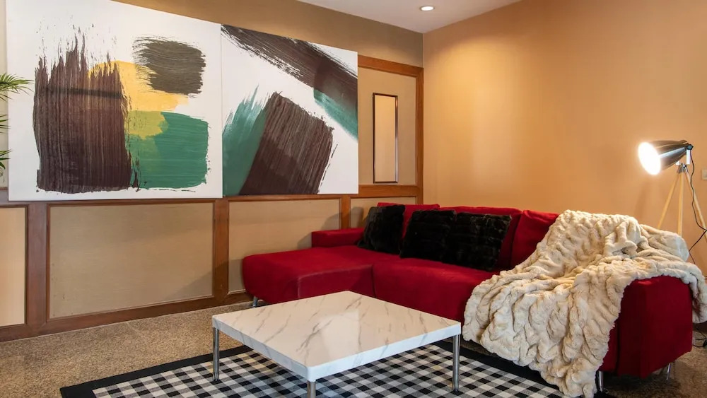 3 Br/ 300 Sqm/siam&platinum /wifi/hbo Go/ Netflix