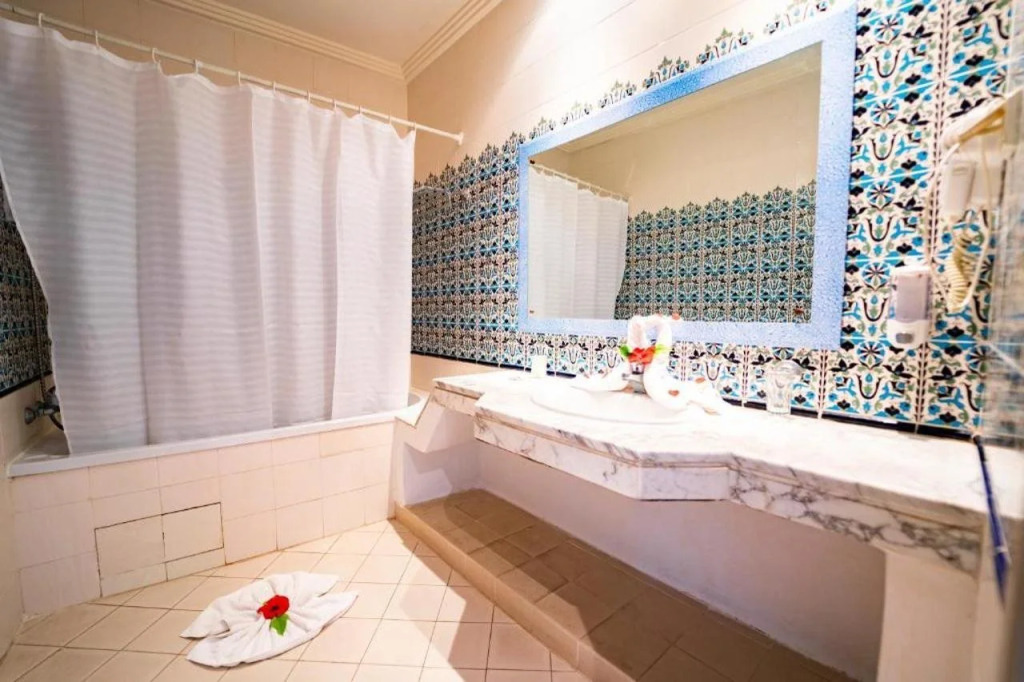 Курортный отель Riadh Palms Resort & Spa