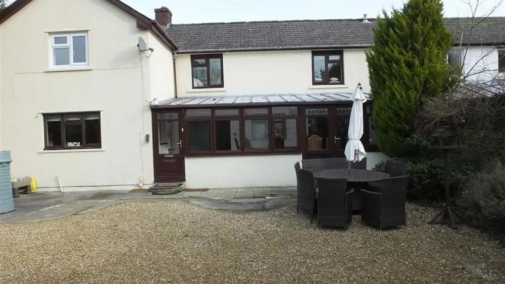 Angel Cottage 2