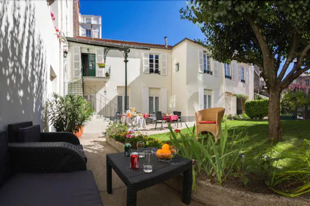 Hôtel De Naples