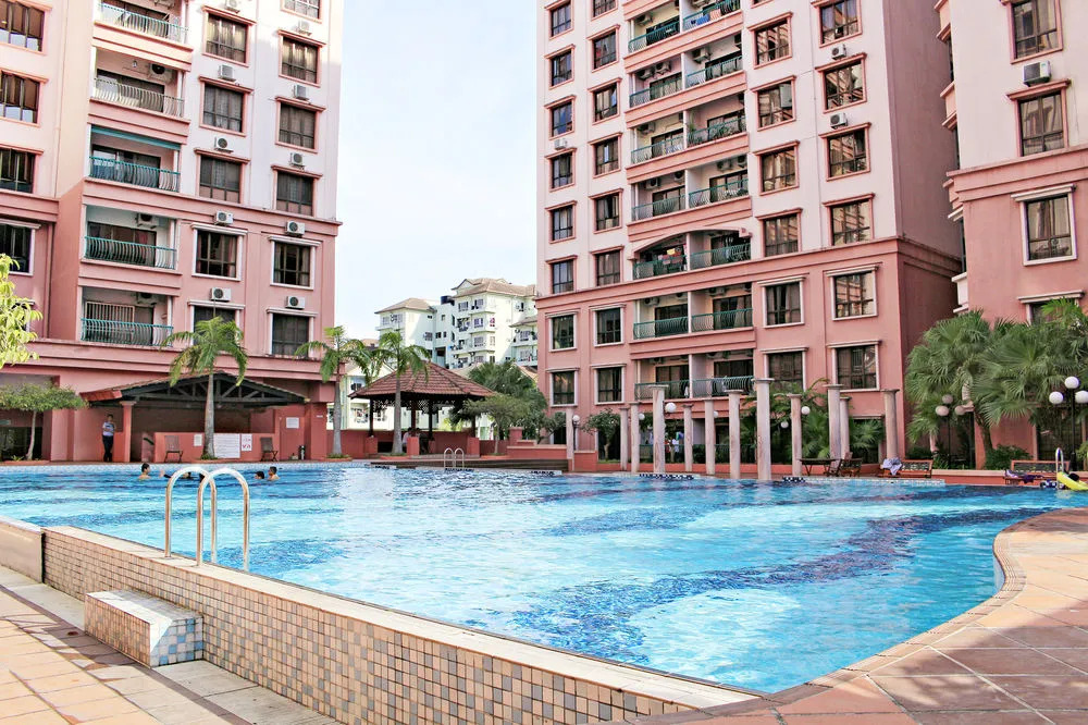 Marina Vacation Condos @ Marina Court Resort Condominium
