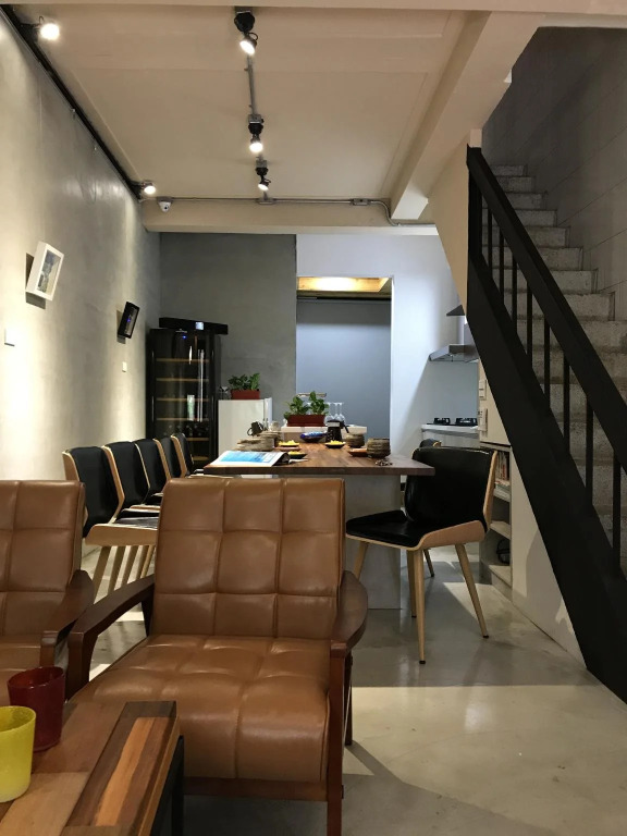 50House