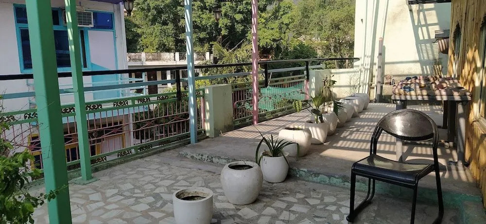 Hotel 4 U Rishikesh - Hostel