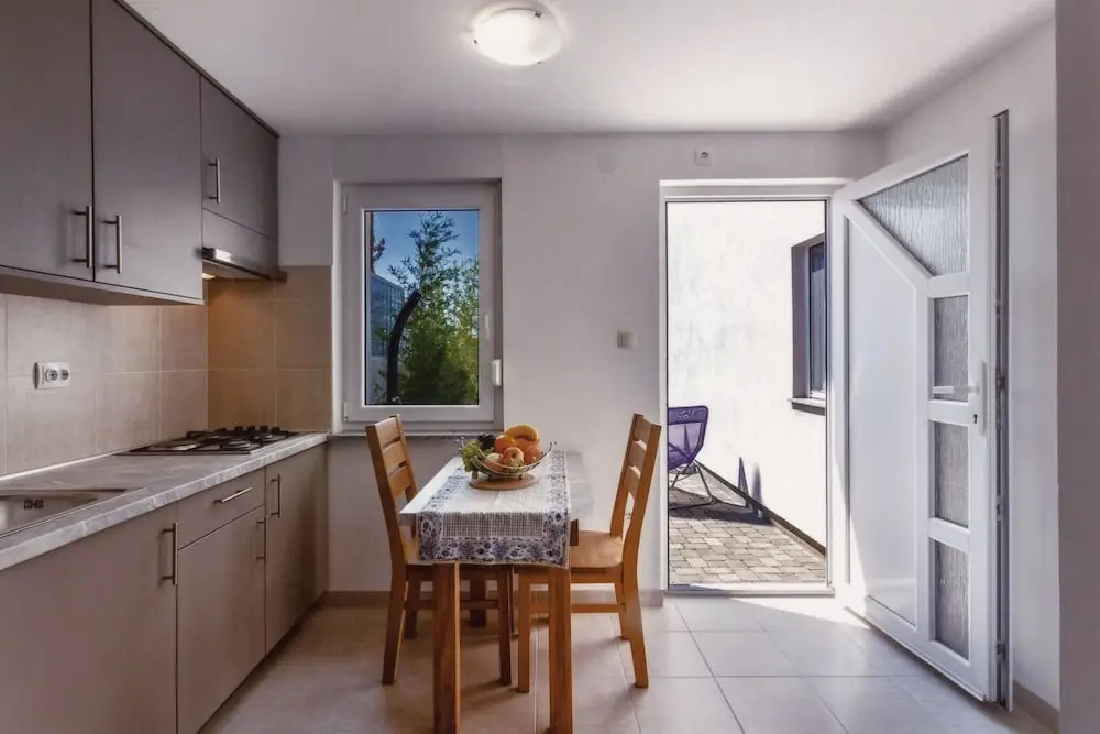Apartments Manoy