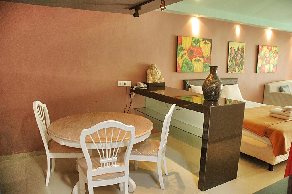 Marinos Place Legian