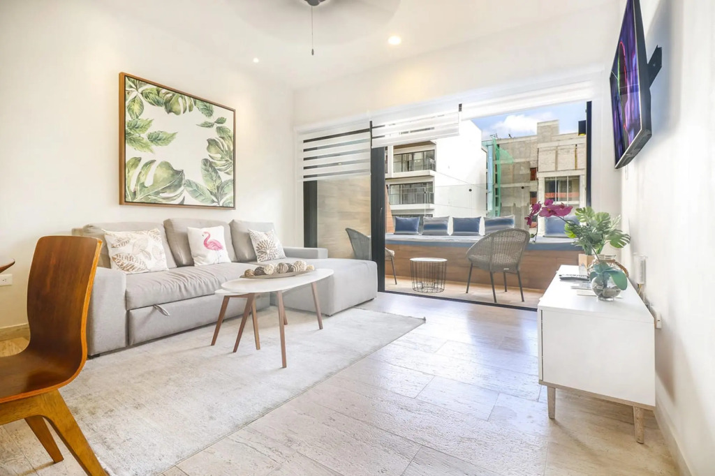 Brand New 1br, AC, Beach, Rooftop Pool