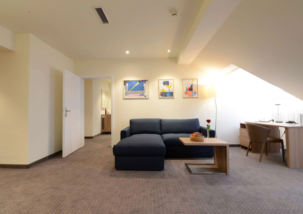HiLight Suites Hotel