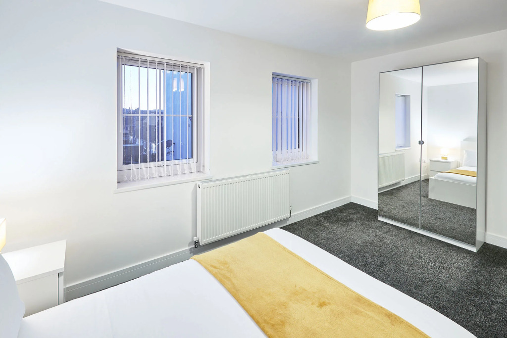 Host   Stay   House 4