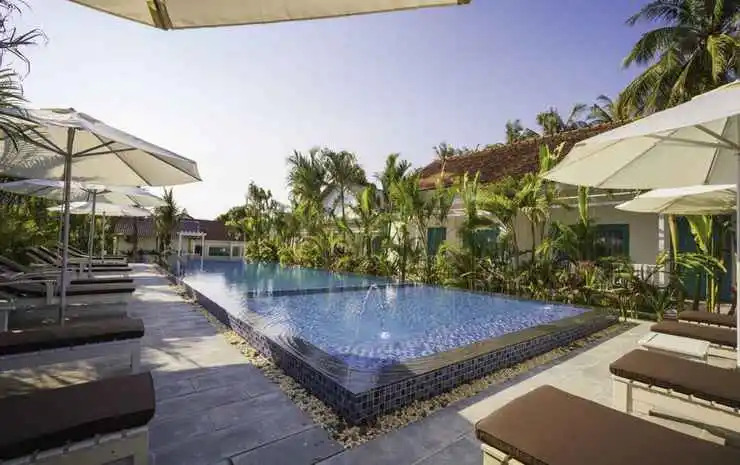 Philip Bungalow
