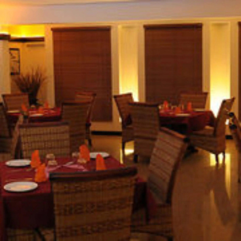 Baani Hotel