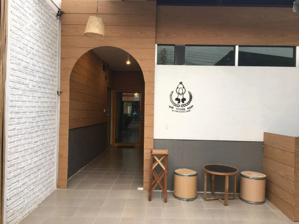 The Goose Cafe & Hostel