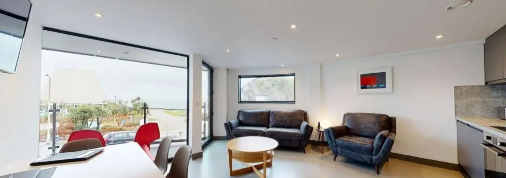2 The View apartments Ilfracombe - Seafront, Parking, Lift, EV