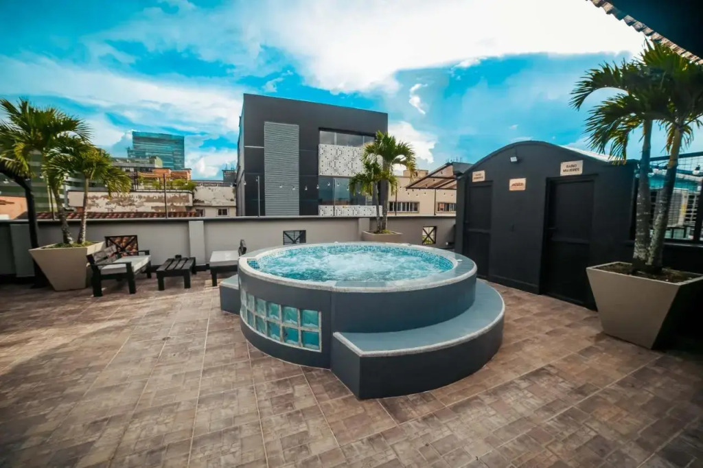 Tik by Bernalo Hotels