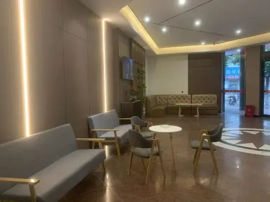 Shangyunxi Hotel (Guangyuan High-speed Railway Station)