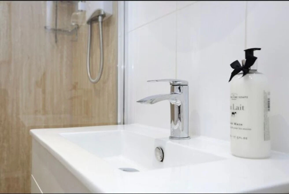 Broughton Bolthole - Chic Haven In Amazing Location