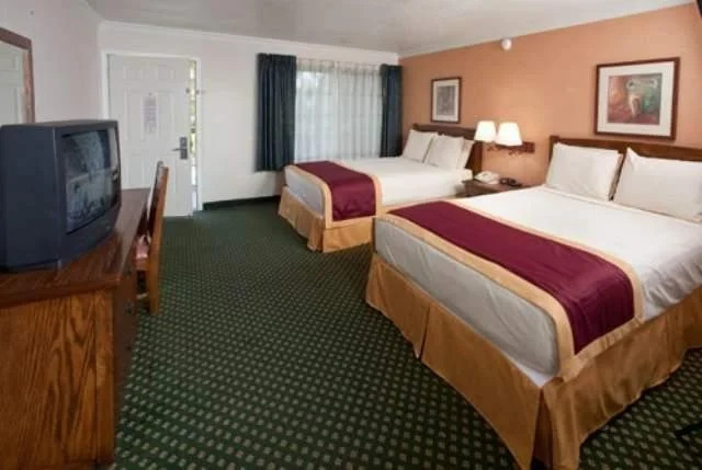 Park Vue Inn
