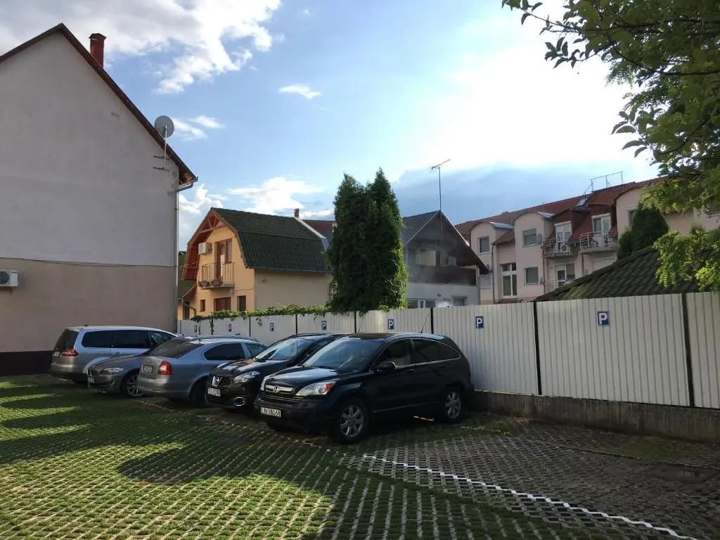 Zoli Apartmanok-Adri Kölcsey 32