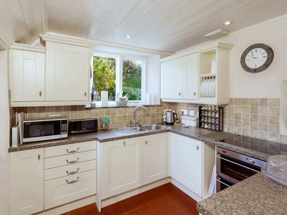 2 Bittadon Cottages