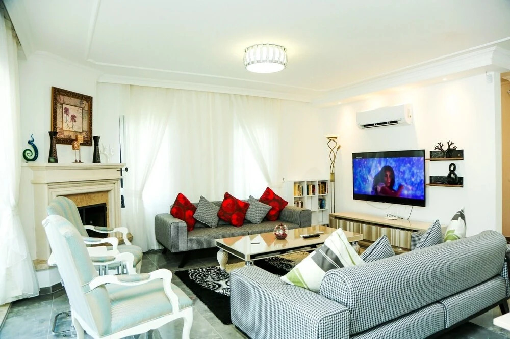 Remarkable Private 4-bed Villa in Dalyan With Pool