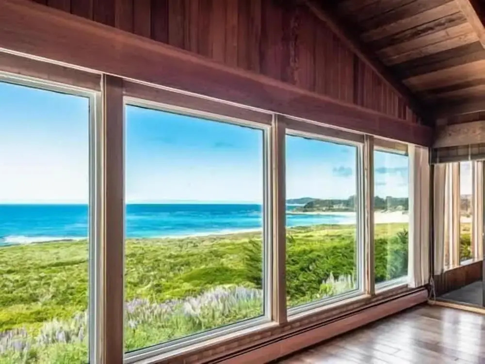 Lx5: Ocean Front Villa