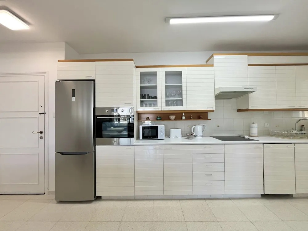 39 LCA - Stay Makenzie View Apartment