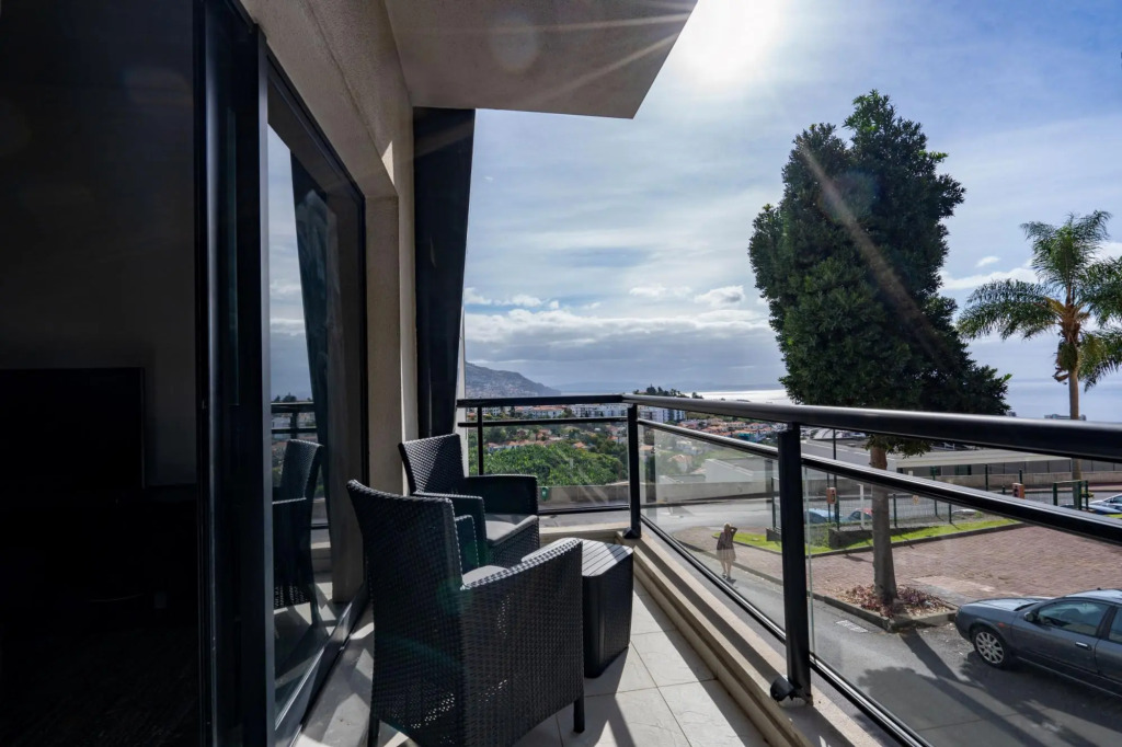 City View Apartment by Homie