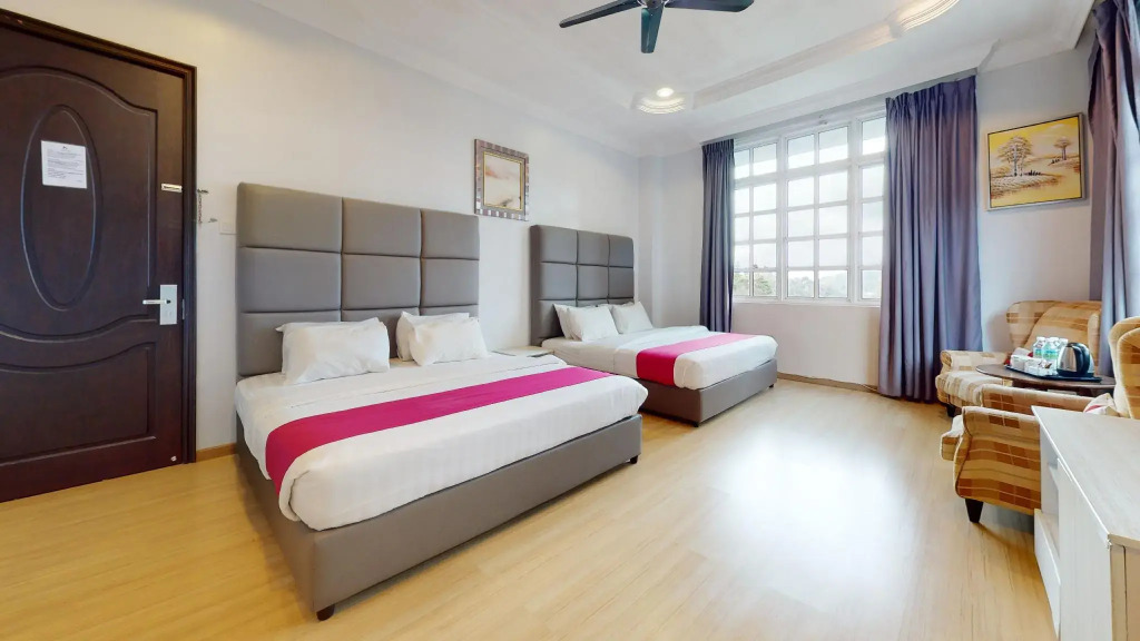 Smurf Inn Homestay