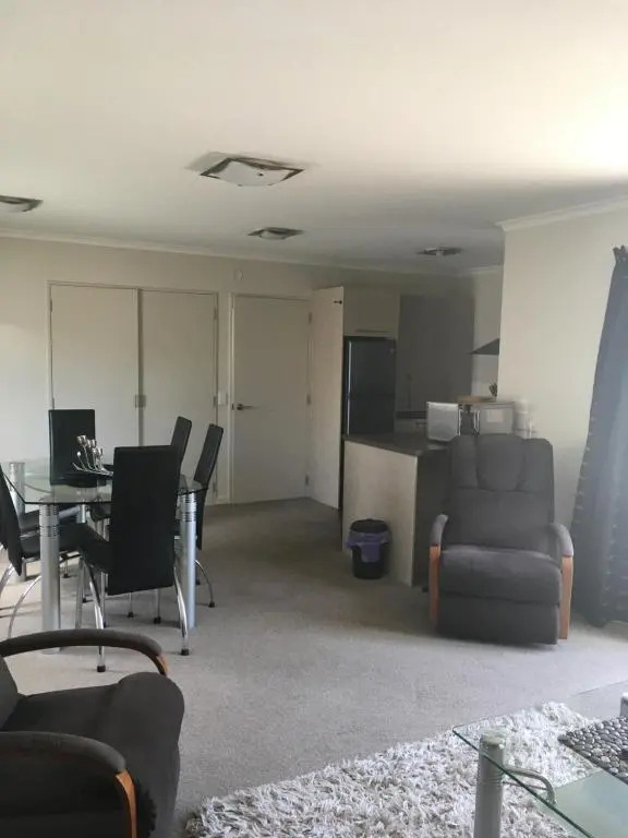 Westport Central Apartment