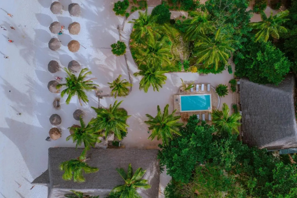 Mambo Ocean Resort