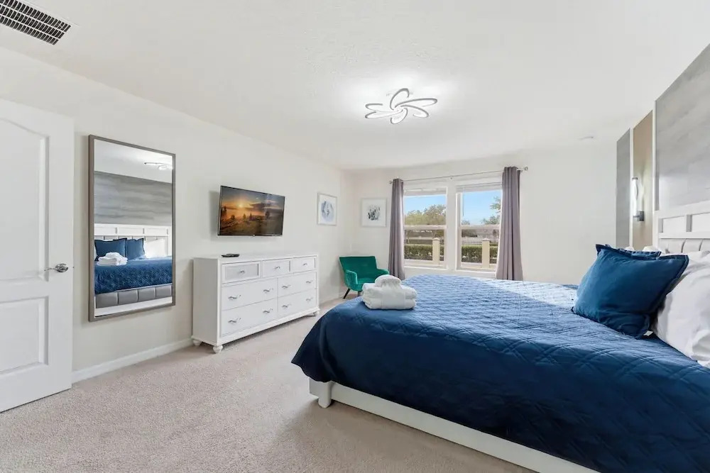 Spacious Disney Getaway, Sleeps 14