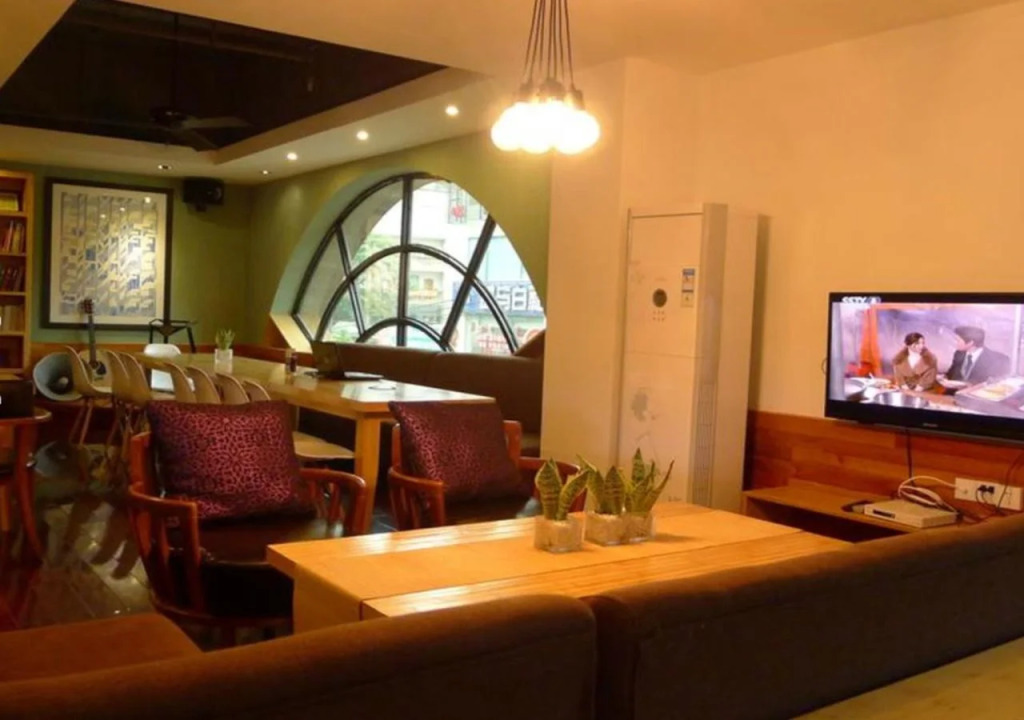 Nanning Travelling With Hostel