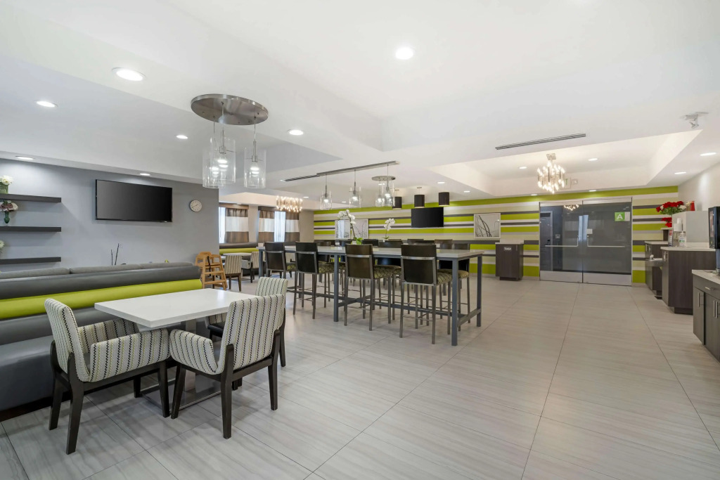 Best Western Plus Gardena-Los Angeles Inn & Suites