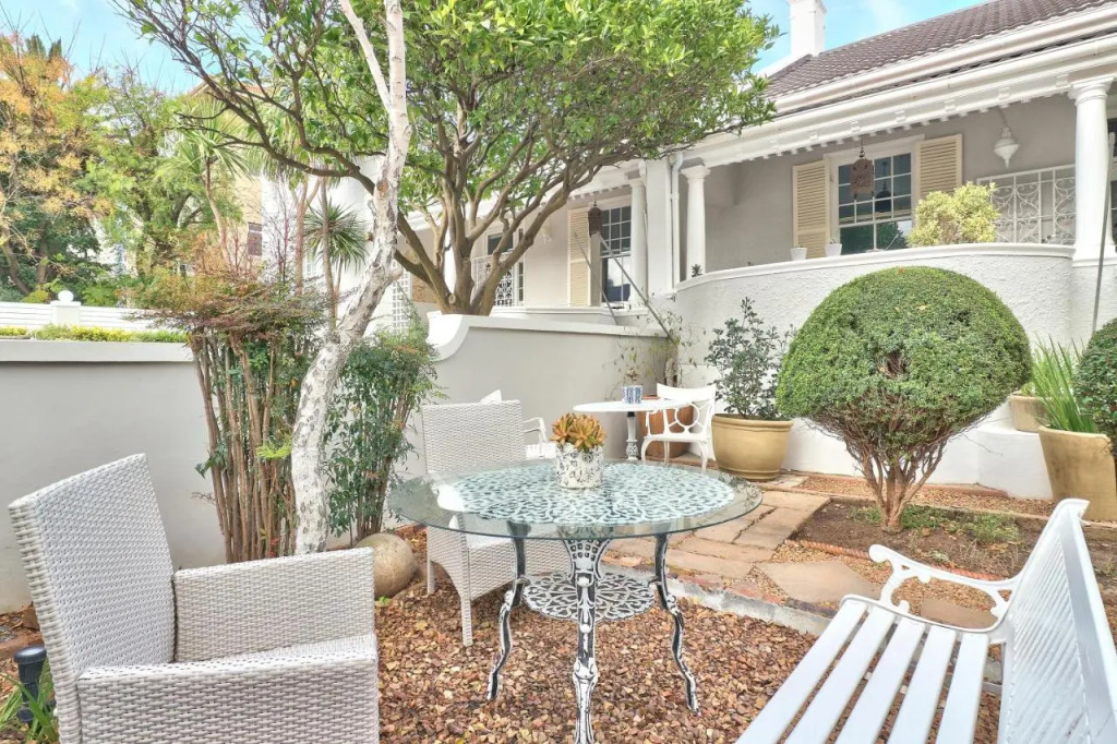 Parker Cottage Guesthouse
