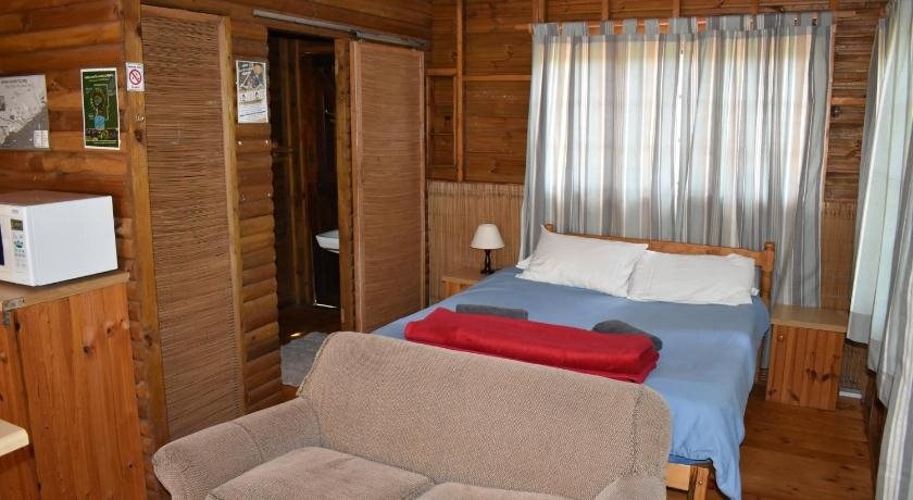 Woodlands Cottages & Camping