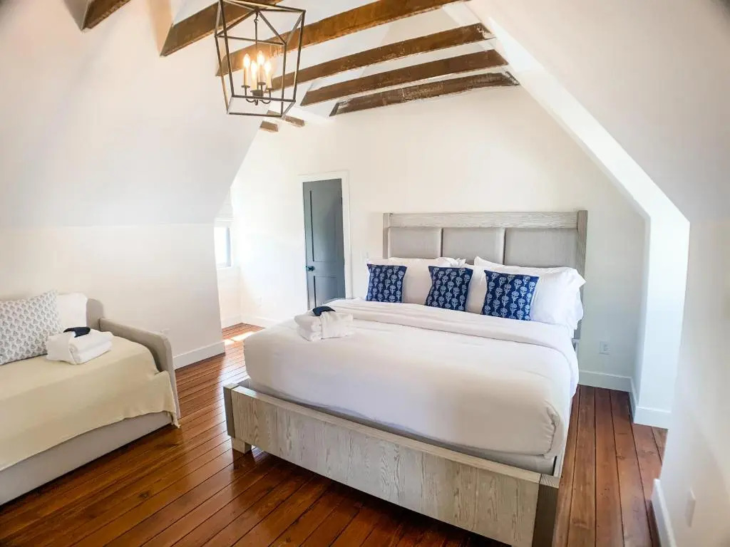 Guesthouse Charleston EAST 46 G and H