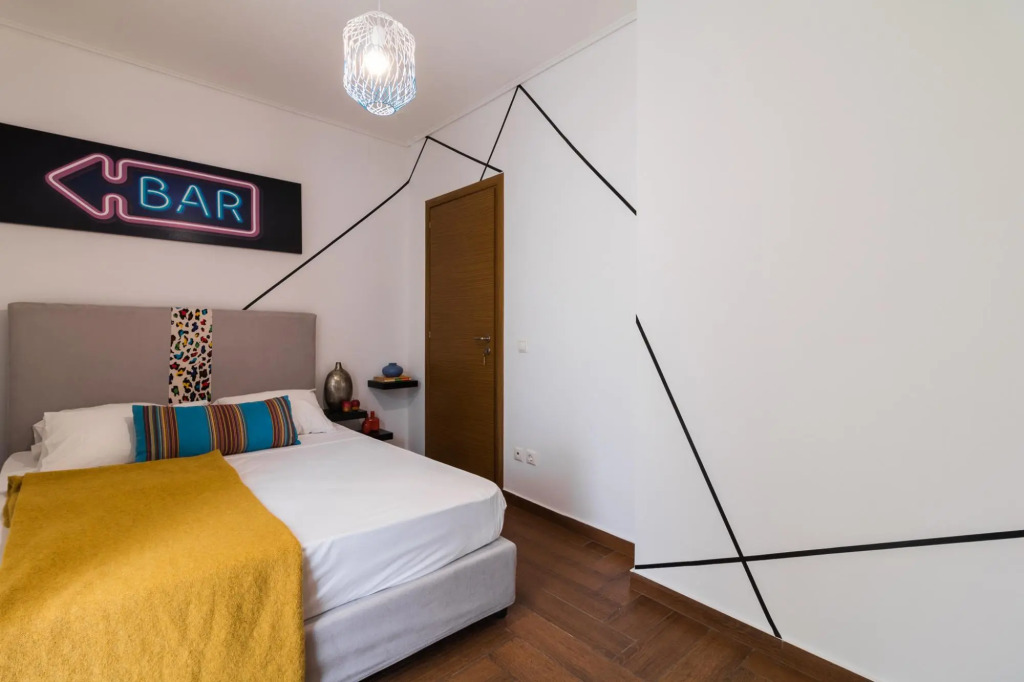 Athenian Stylish 2 bdrm Apartment