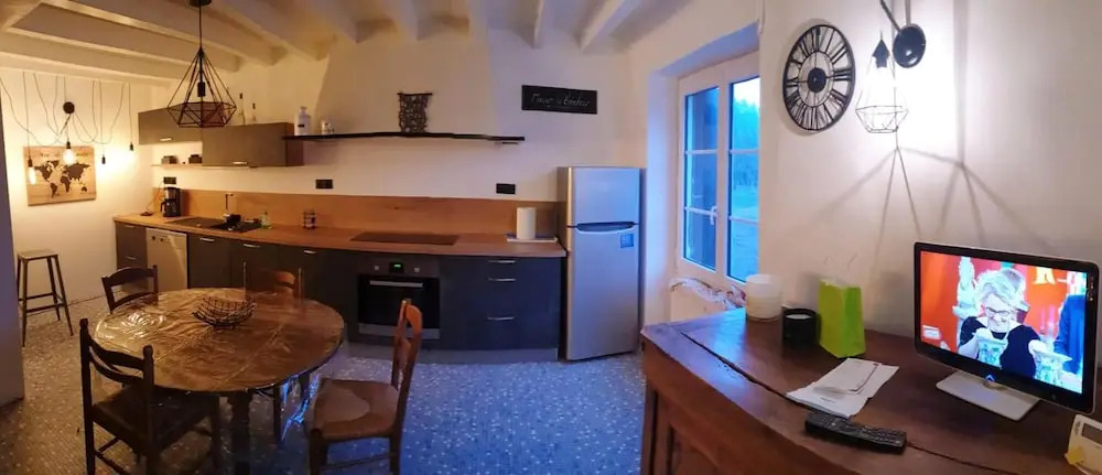 House With 3 Bedrooms in Les Trois-moutiers, With Enclosed Garden and Wifi