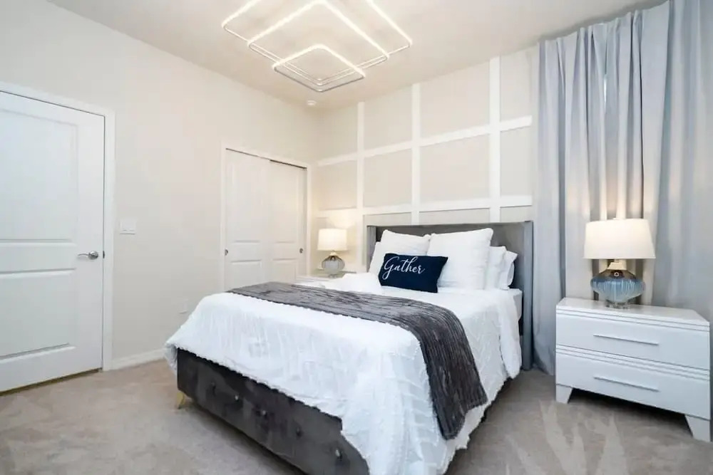 4466 Create Memories in This Cozy 7BR Home With Loved Ones