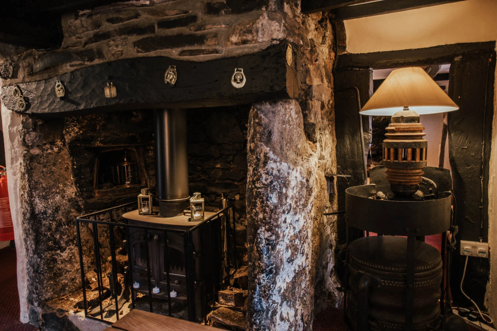 Bearslake Inn