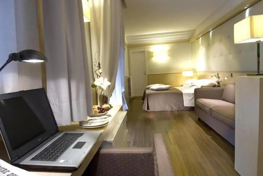 Hotel Sarti