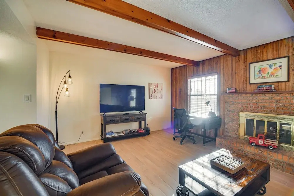 Adobe Home in Albuquerque w/ Covered Patio
