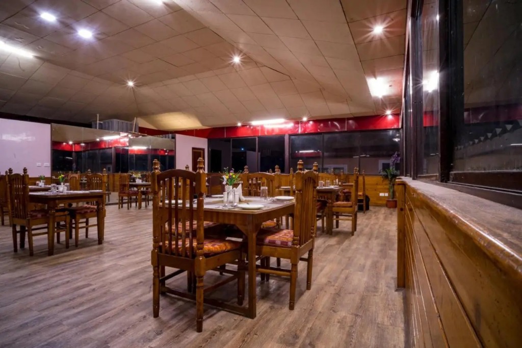 Magpie Mall Road Residency ( MG-MARG )