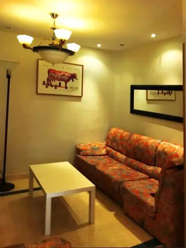 BOOKINGHAM ★Apartaments & Suites