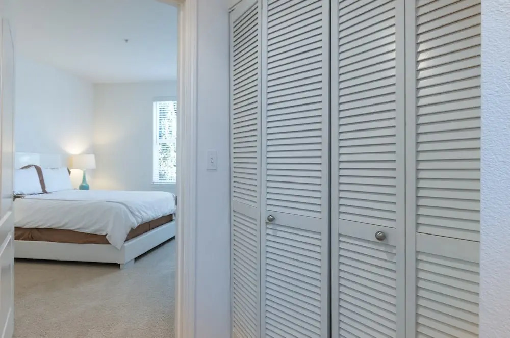 The Oaks by Bluebird Suites