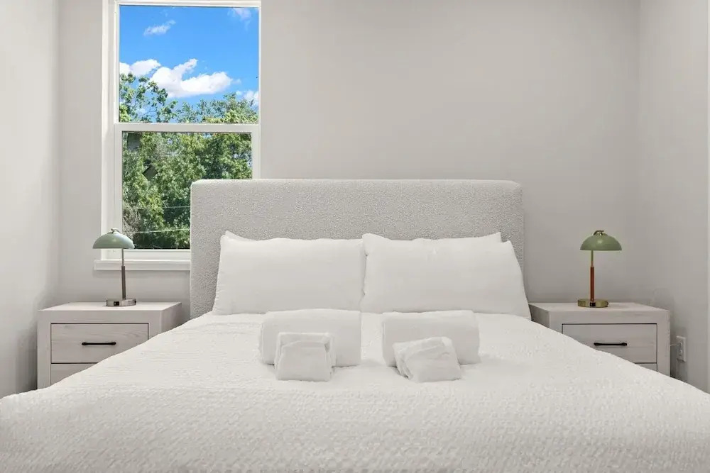 NEW Casa Cereza - Stunning New Build In Old Tampa