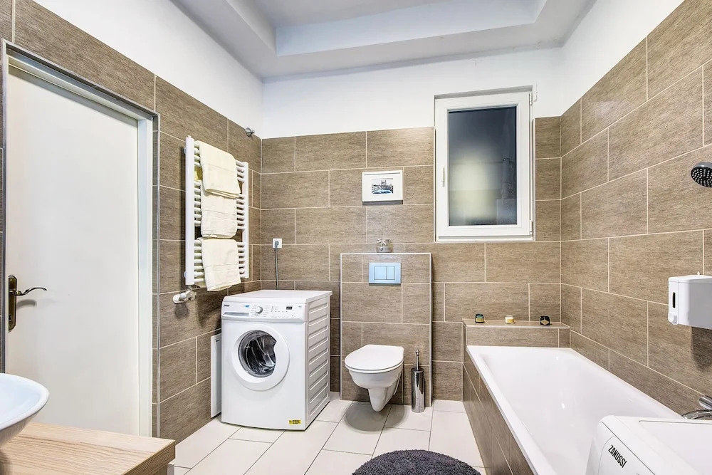 Real Apartments Kertesz